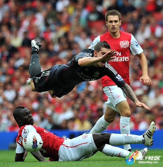  克洛普激情指挥显功力，红军下半场闪电反扑