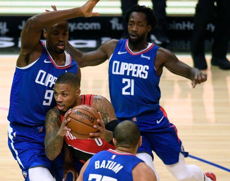  卡昂锋线双星联袂发威,包办球队全部进球助取胜